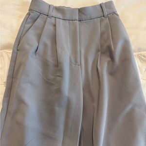 NWOT Gray A&F Sloane Tailored Pant